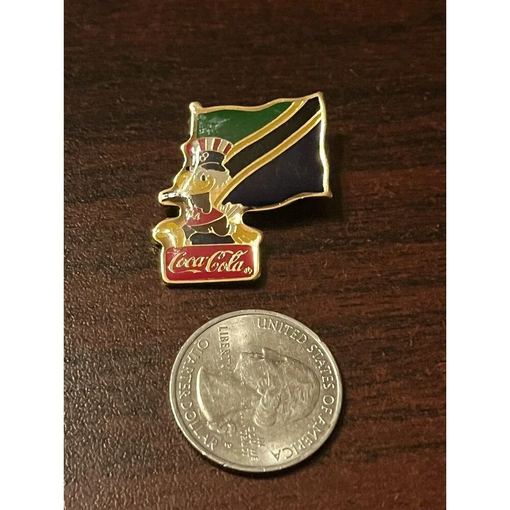 Vintage 1984 Los Angeles Olympics Coca Cola Sam Eagle Tanzania Flag Lapel Pin‎